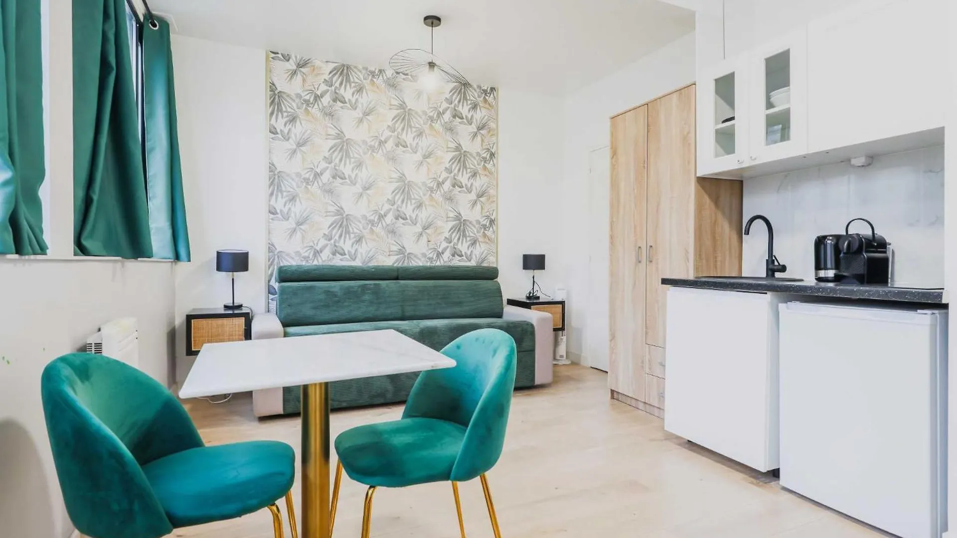 Dom wakacyjny Charming Apt -1Br-4P- Parc Des Buttes-Chaumont Paryż Francja